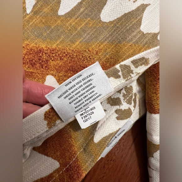 Napkins Set of 12 Leaf Pattern in Fall Colors NWOT - Picture 5 of 14